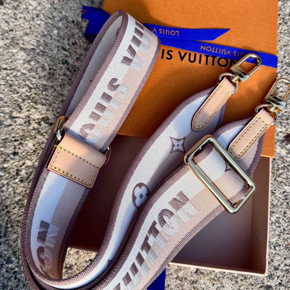 Louis Vuitton Beige/cream/gold Strap from Speedy 20 Bandoulière